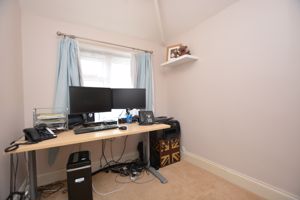 Bedroom- click for photo gallery